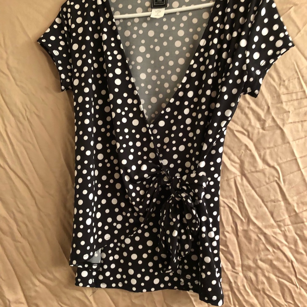 Polkadot crisscross top